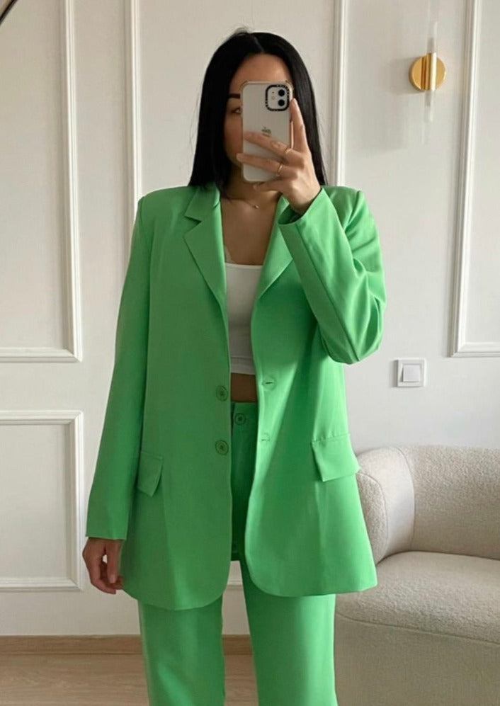 GREEN BLAZER